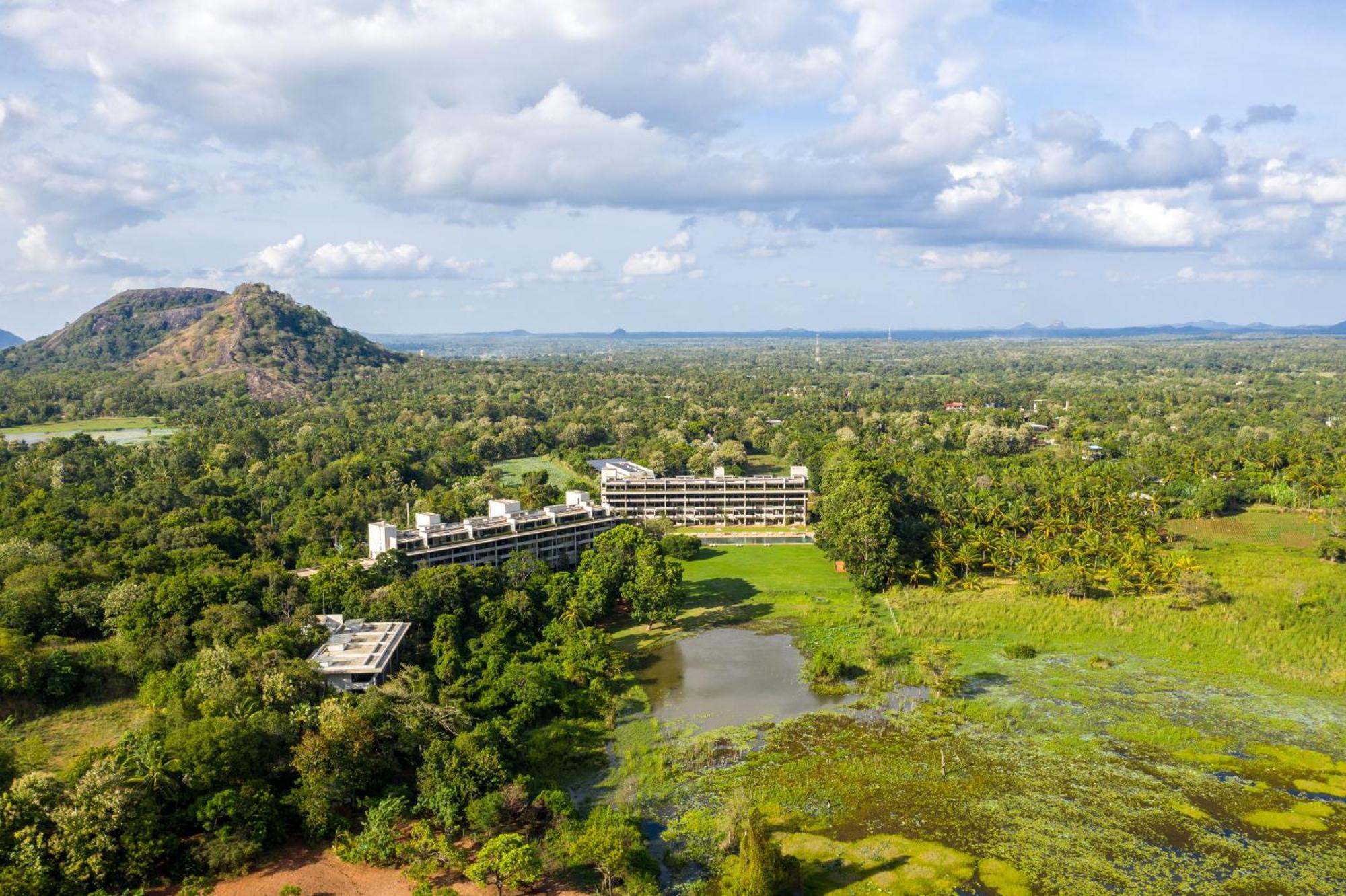 Jetwing Lake Dambulla Exteriér fotografie